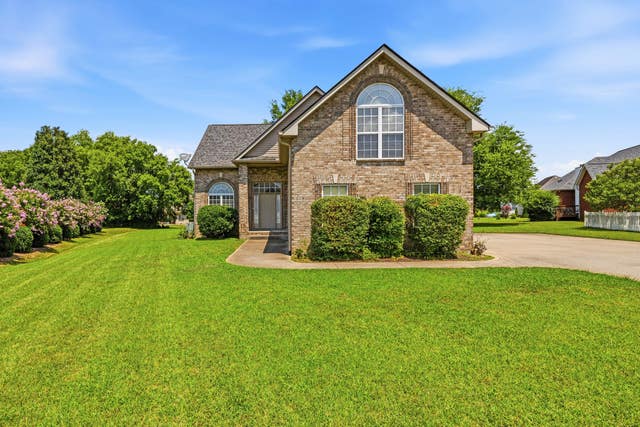 155 Brightstar Ct