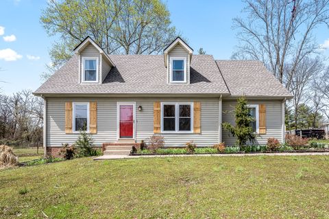 4920 Chesterfield Dr Murfreesboro TN 37127