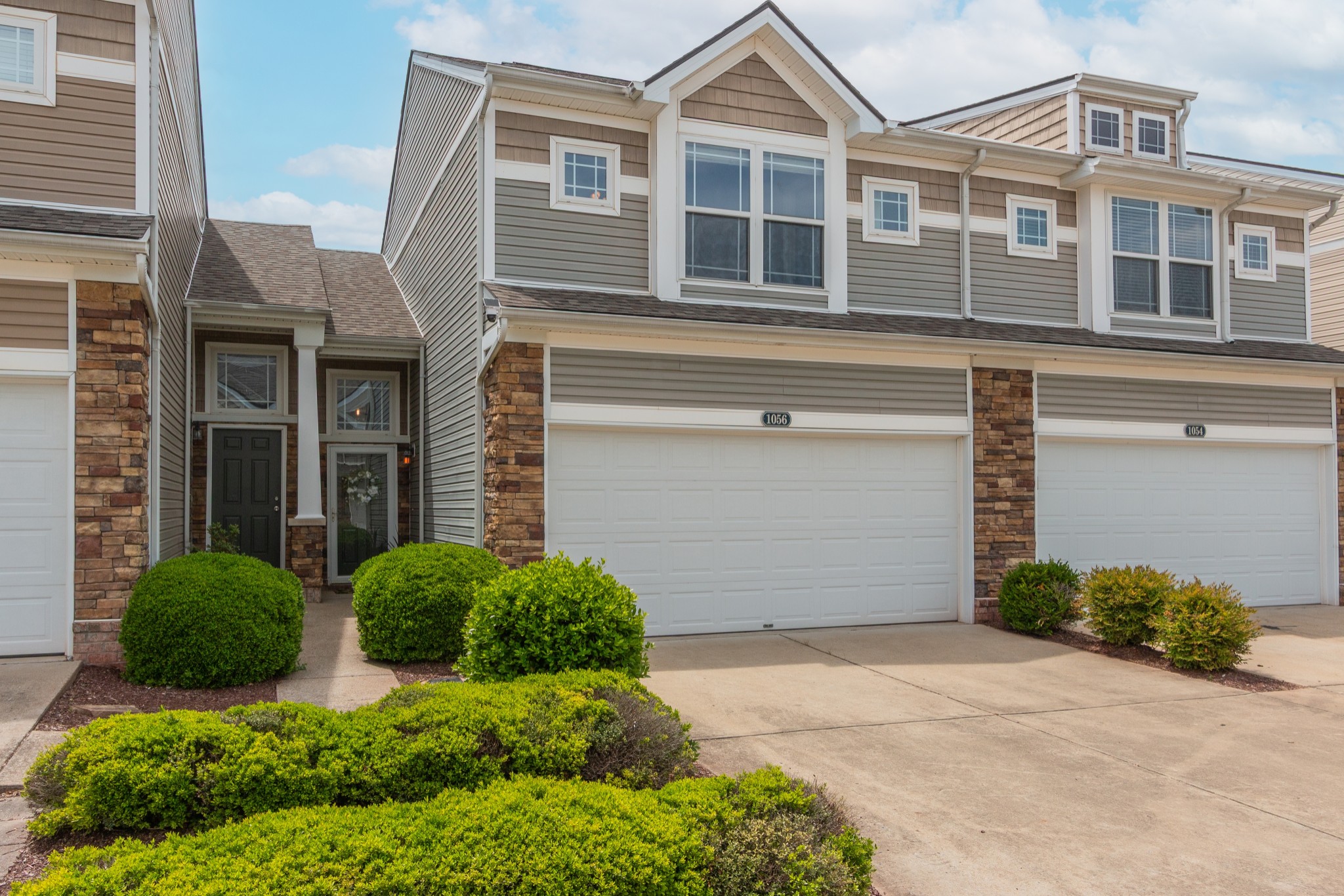 1056 Somerset Springs Dr
