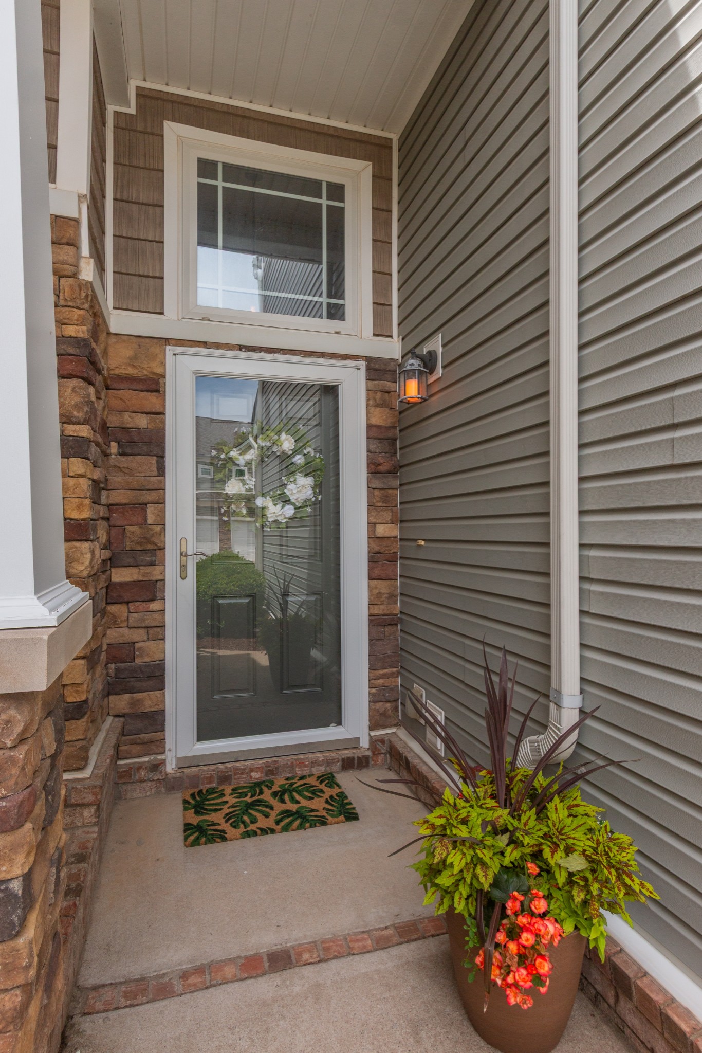 1056 Somerset Springs Dr