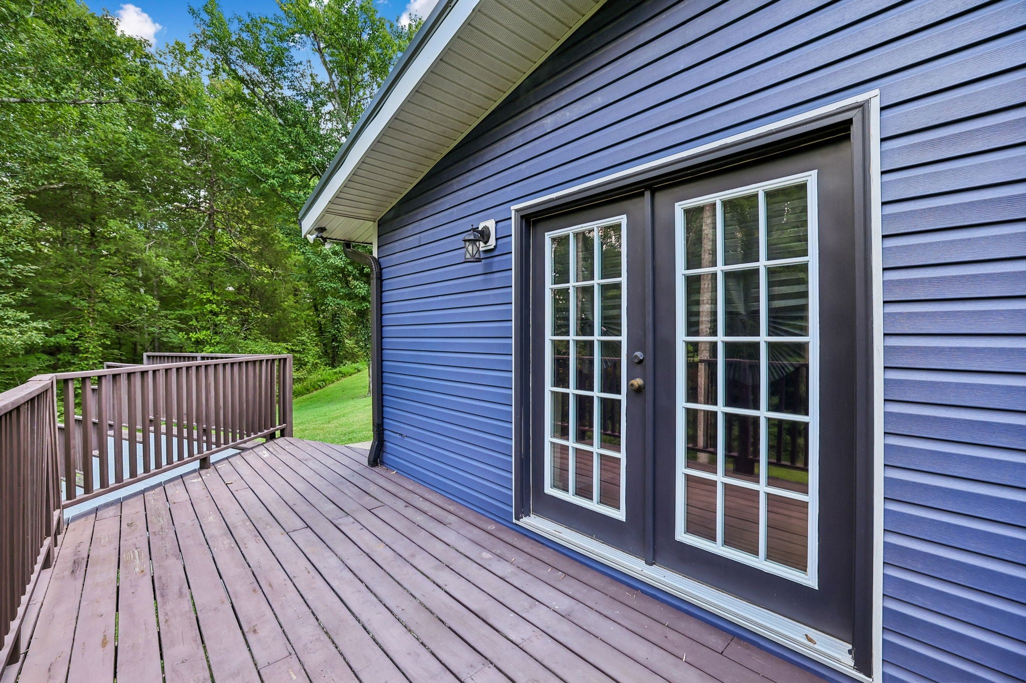 432 Parker Ln
