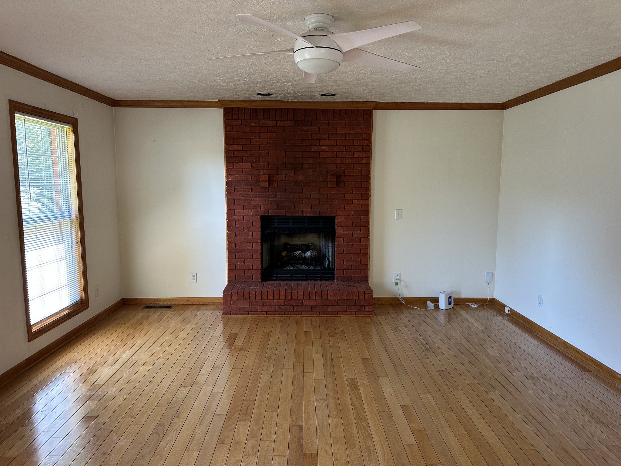 2360 Glennridge Rd
