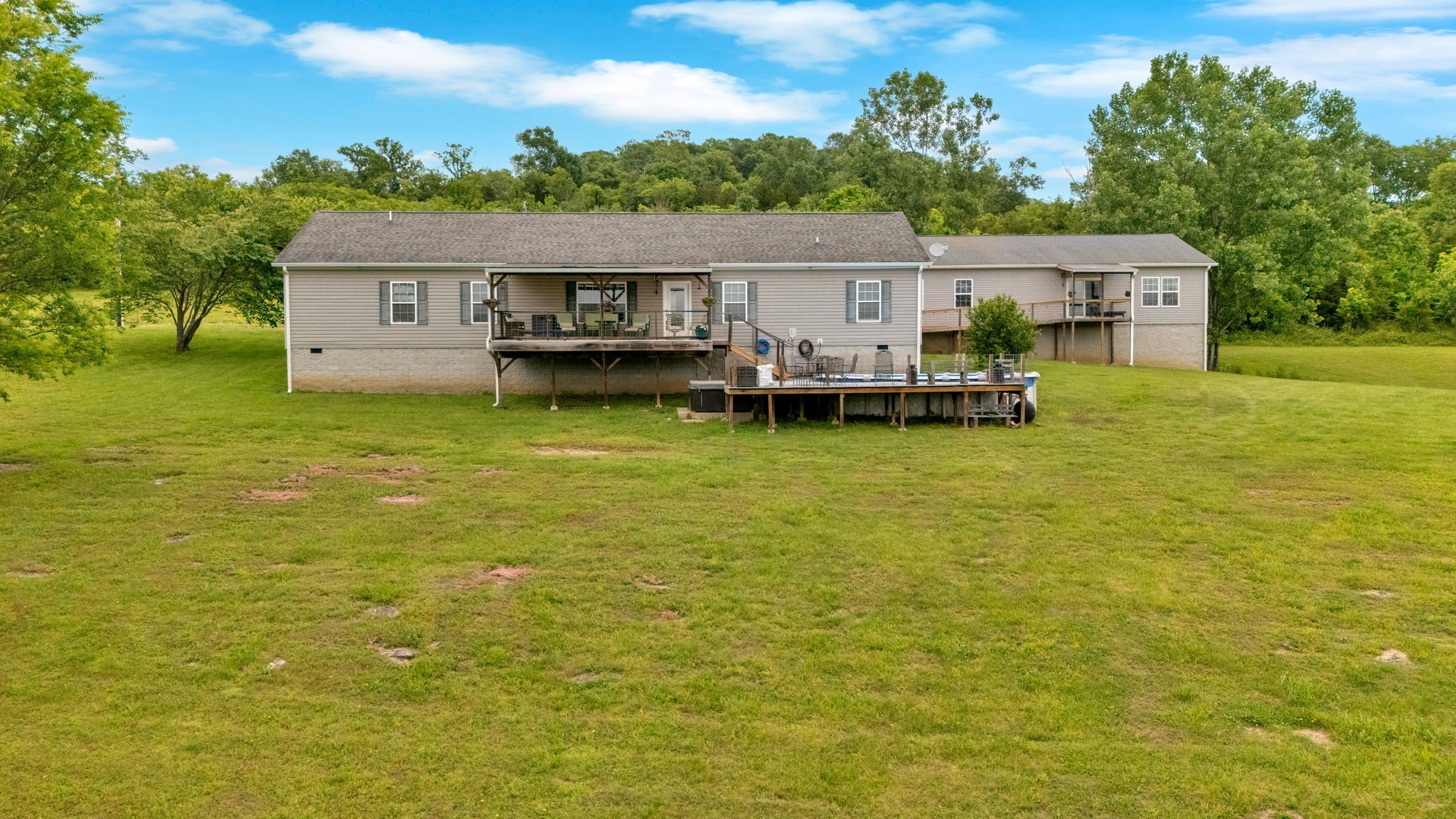 5763 New Harmony Rd