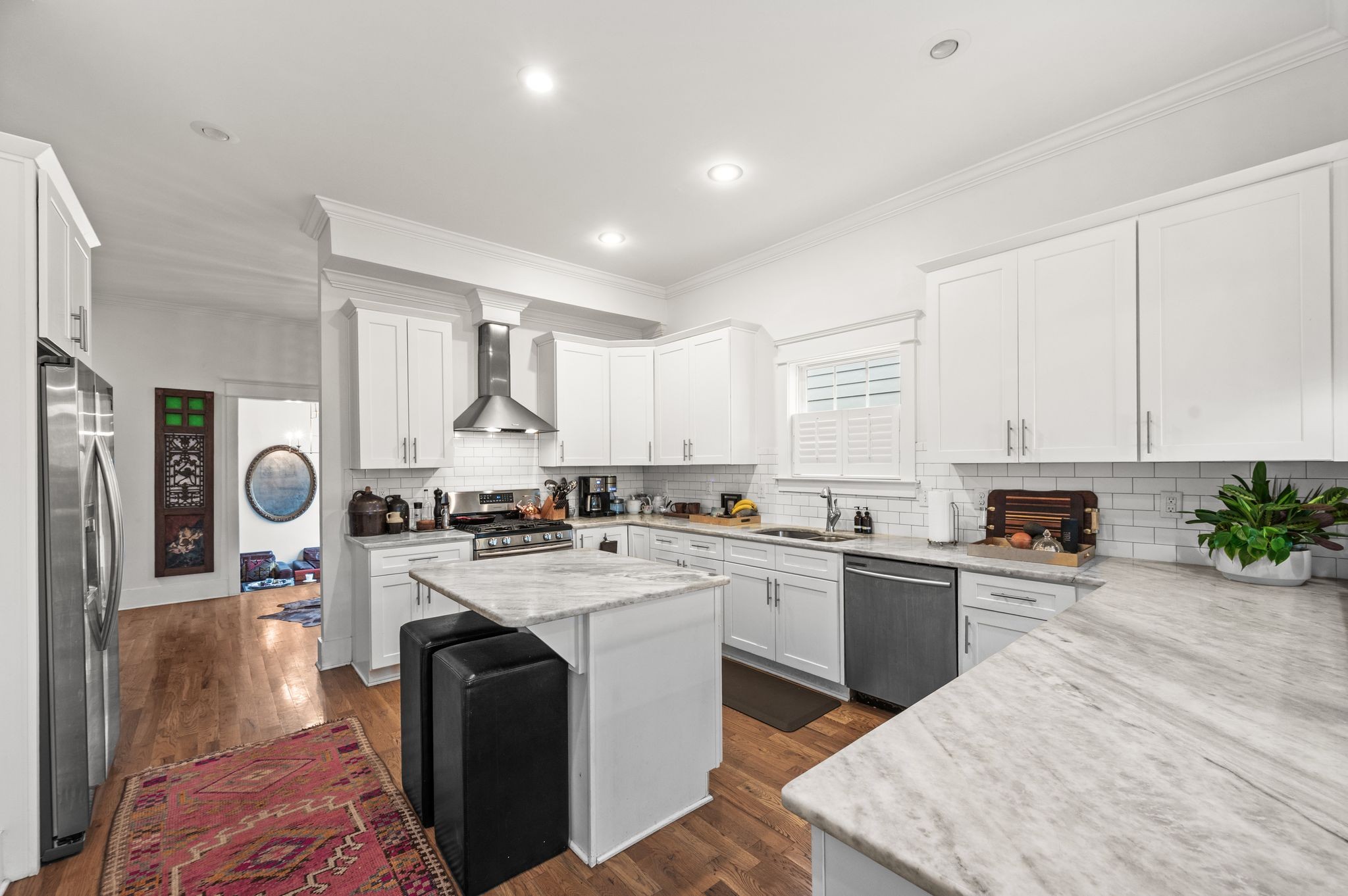 Nashville, Tennessee 37209, United States, 3 Bedrooms Bedrooms, ,3 BathroomsBathrooms,Residential,Active,198723