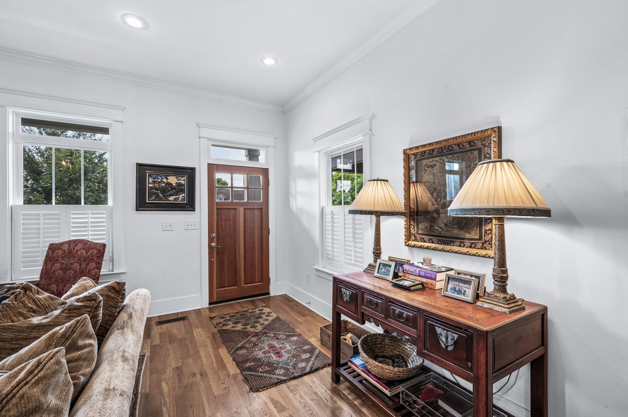 Nashville, Tennessee 37209, United States, 3 Bedrooms Bedrooms, ,3 BathroomsBathrooms,Residential,Active,198723