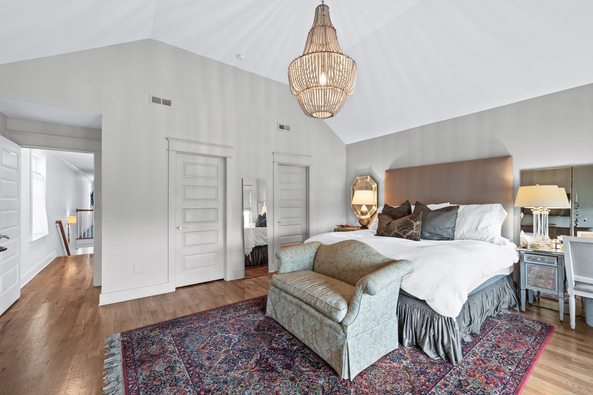 Nashville, Tennessee 37209, United States, 3 Bedrooms Bedrooms, ,3 BathroomsBathrooms,Residential,Active,198723