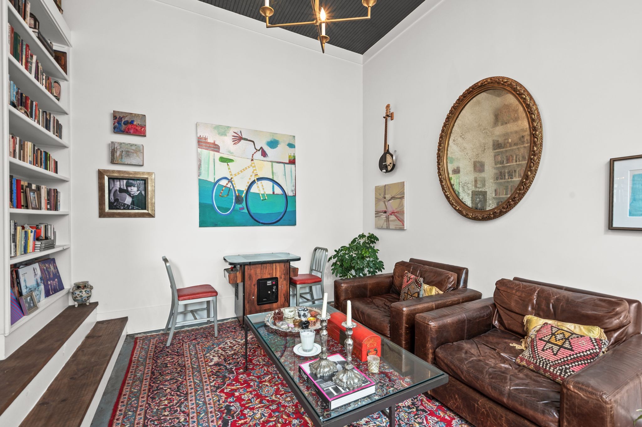 Nashville, Tennessee 37209, United States, 3 Bedrooms Bedrooms, ,3 BathroomsBathrooms,Residential,Active,198723