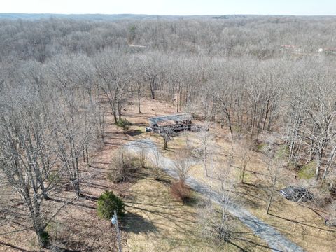 7050 Primm Springs Rd Lyles TN 37098