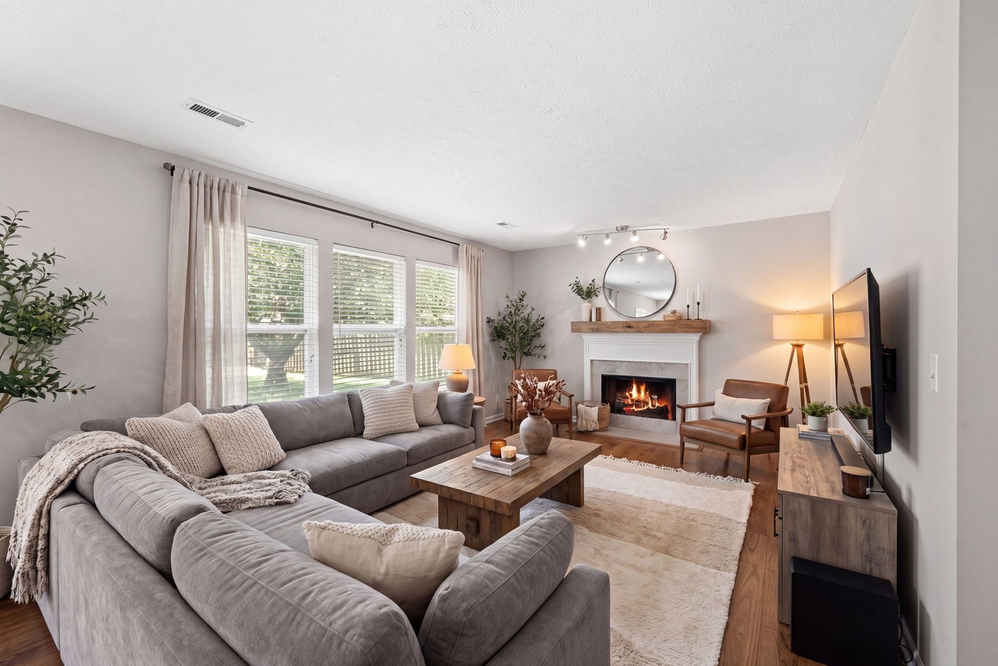 1812 Brookmeadow Ln