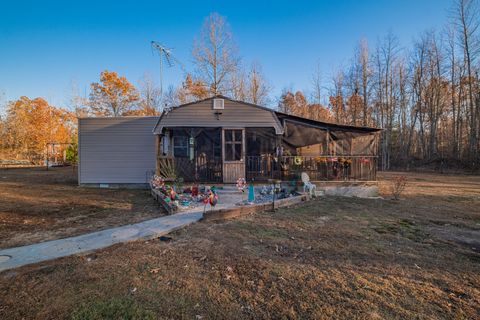 73 Spring Lake Cir Beechgrove TN 37018