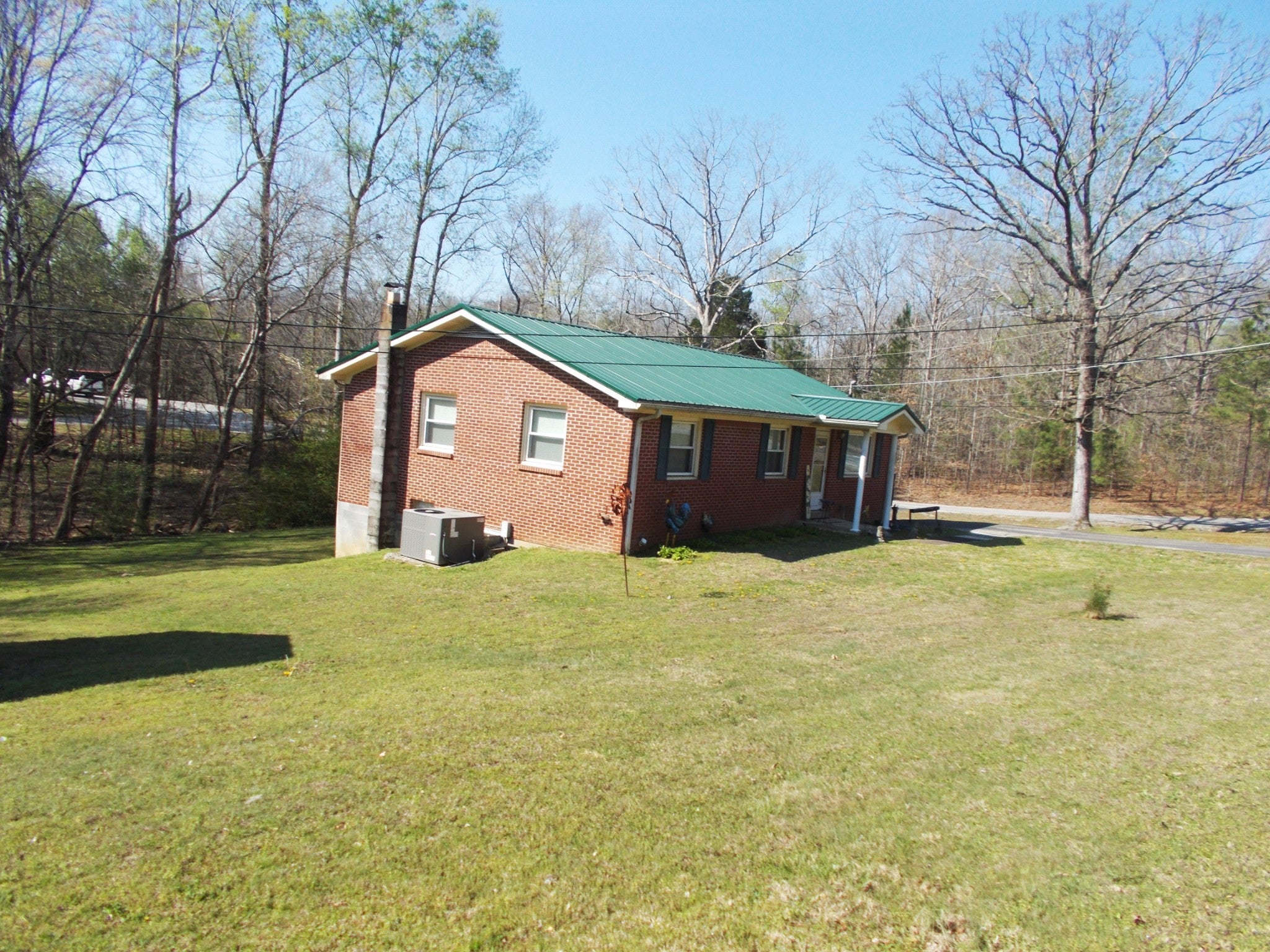 225 Cedar Hollow Dr