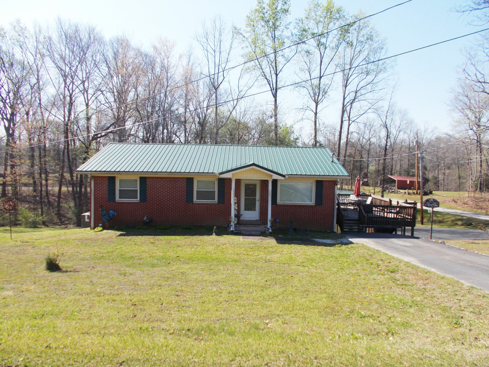 225 Cedar Hollow Dr