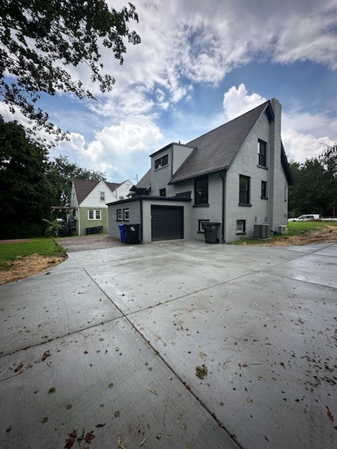 110 6th Ave