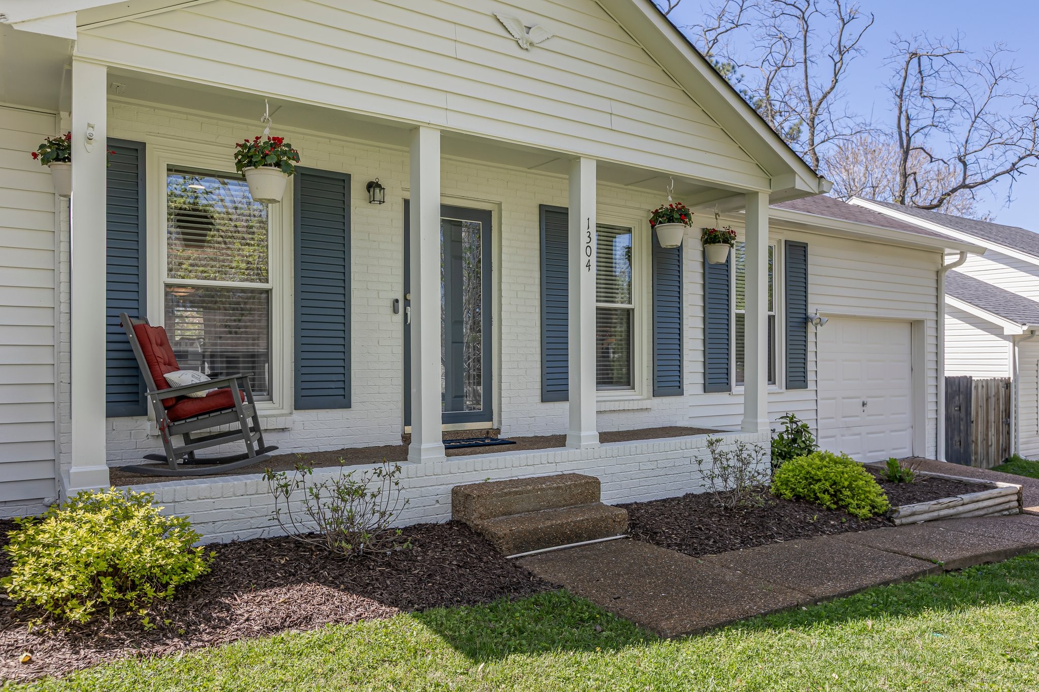 1304 Mallard Dr