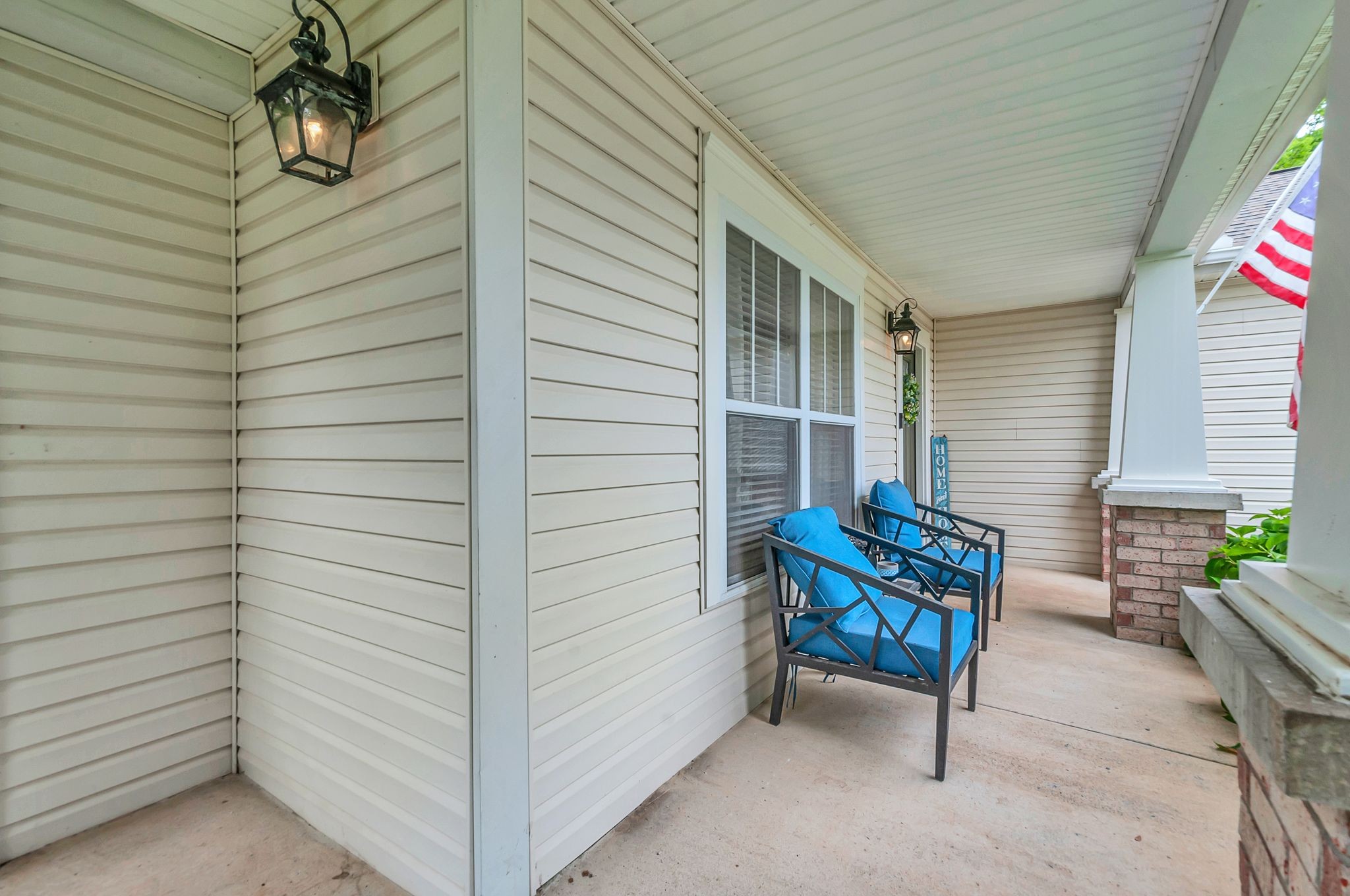 8245 Boone Trce