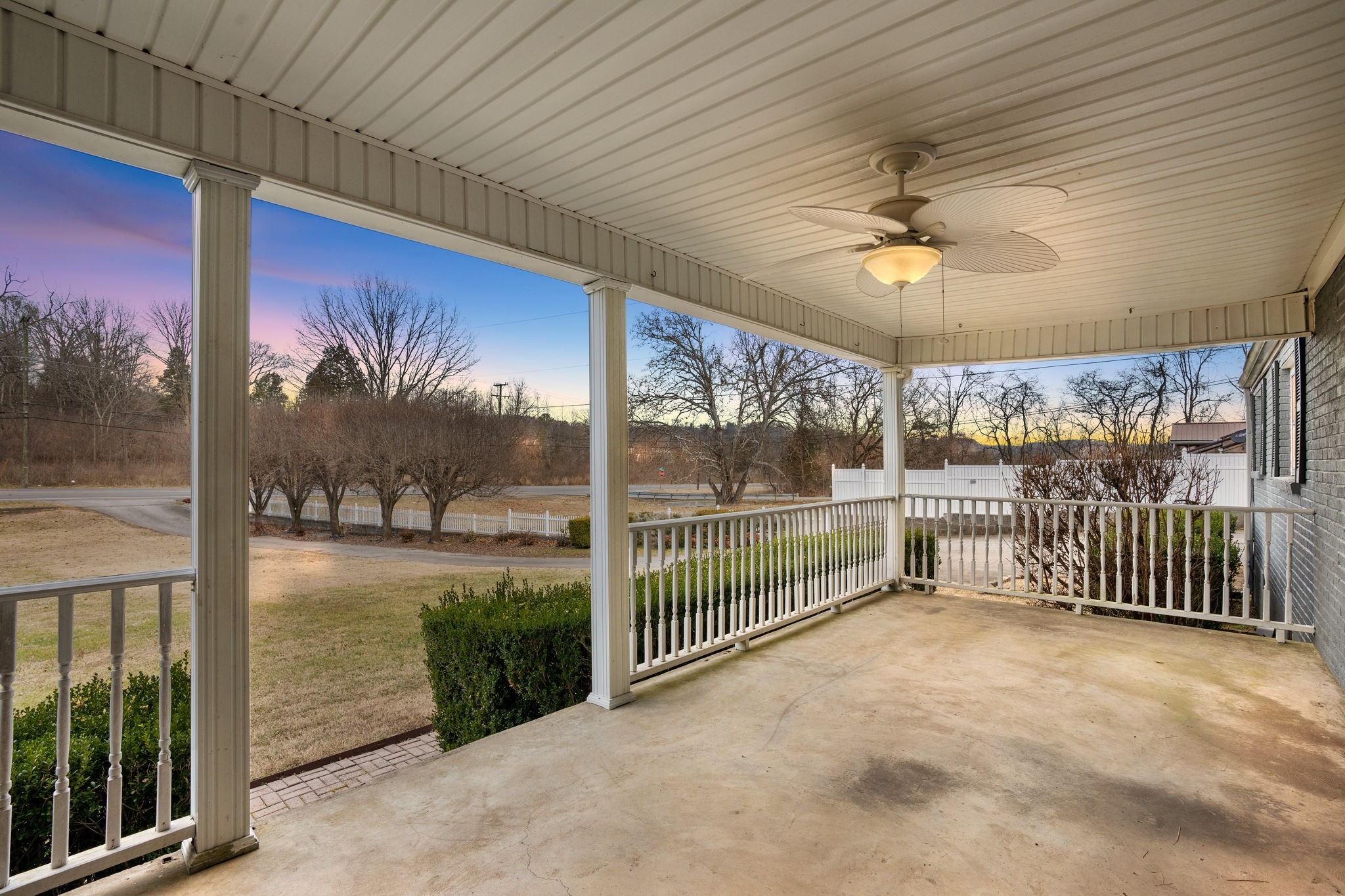 1332 S Dickerson Pike