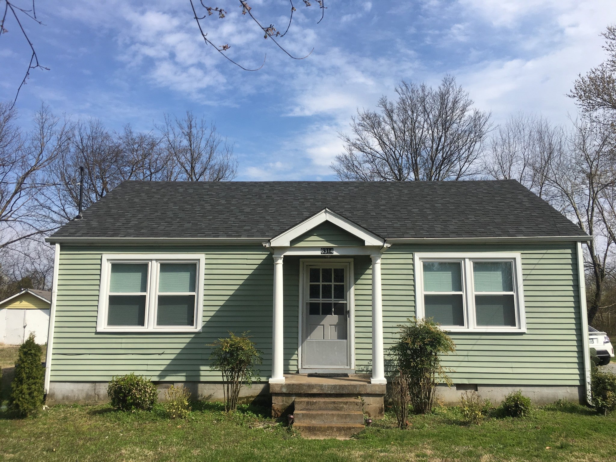 2.0-bed rental at 6314 Eatons Creek Rd