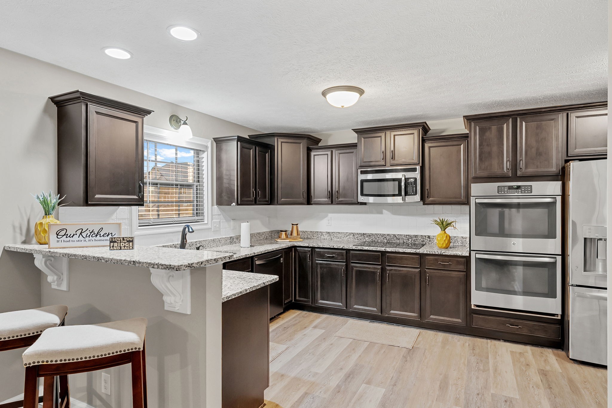 Clarksville, Tennessee 37040, United States, 4 Bedrooms Bedrooms, ,3 BathroomsBathrooms,Residential,Active,257007