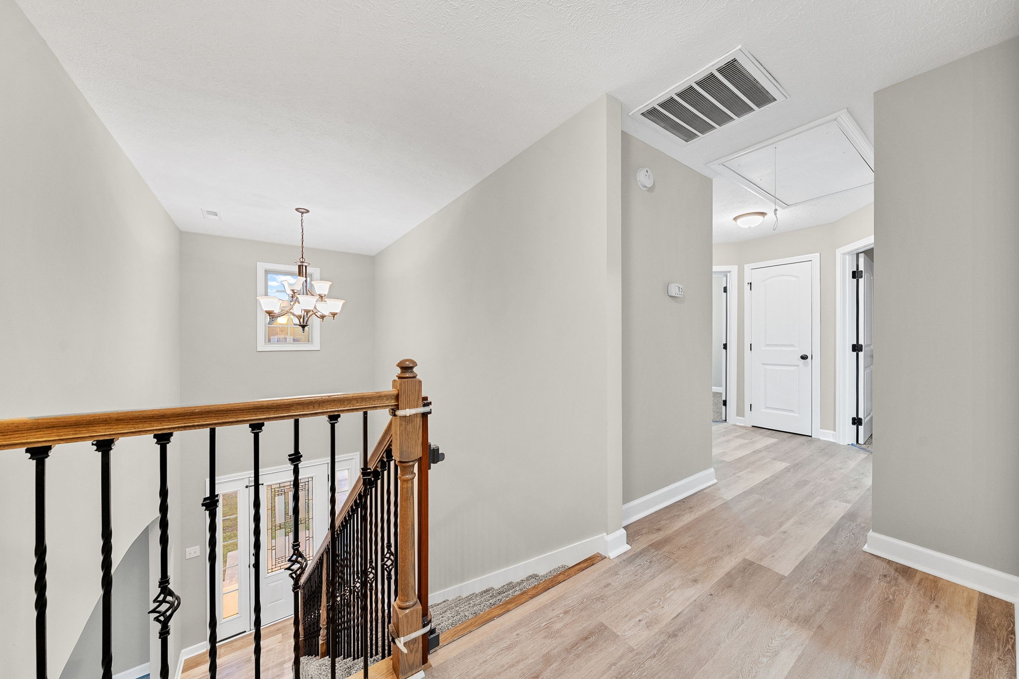 Clarksville, Tennessee 37040, United States, 4 Bedrooms Bedrooms, ,3 BathroomsBathrooms,Residential,Active,257007