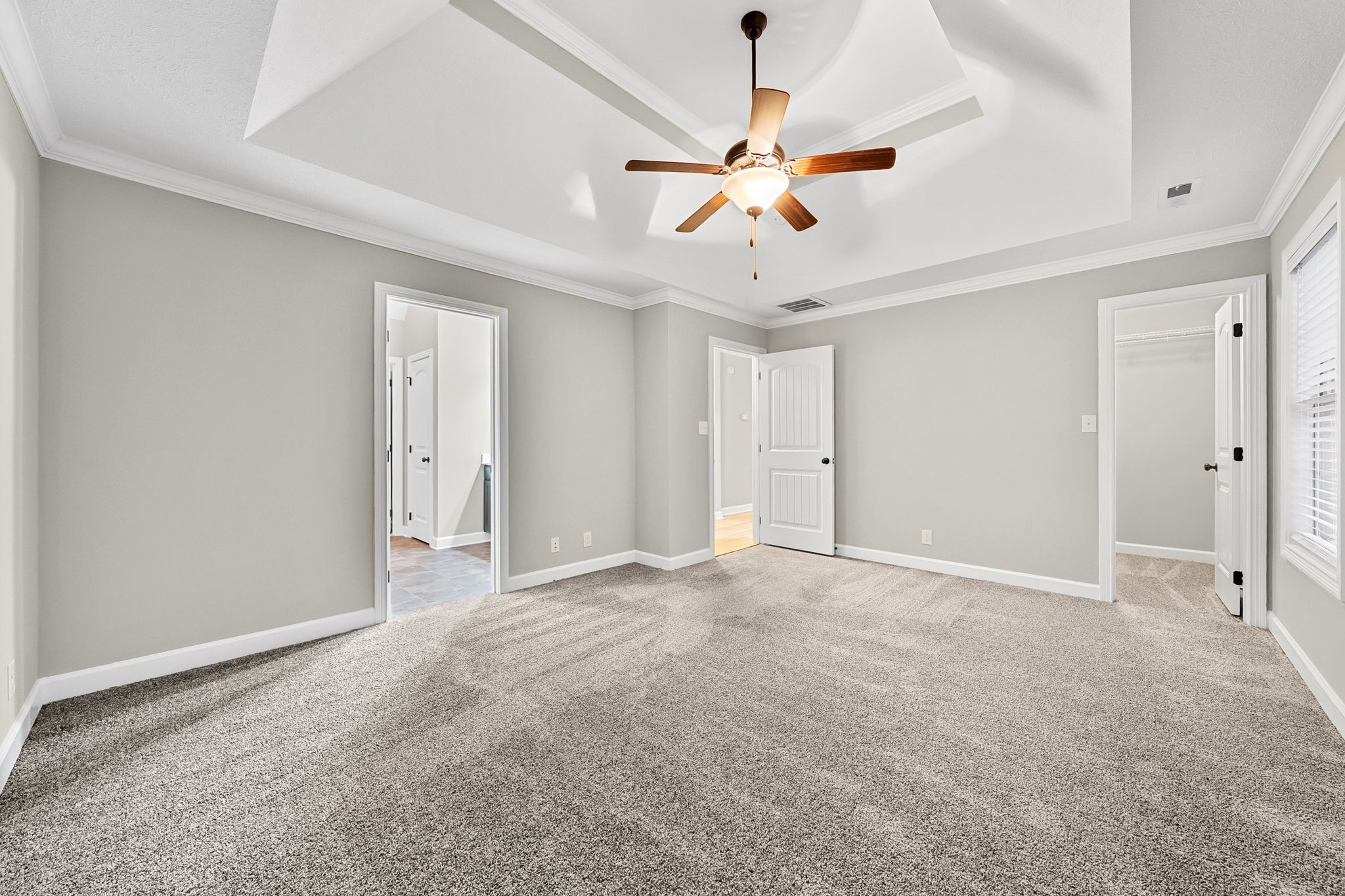 Clarksville, Tennessee 37040, United States, 4 Bedrooms Bedrooms, ,3 BathroomsBathrooms,Residential,Active,257007