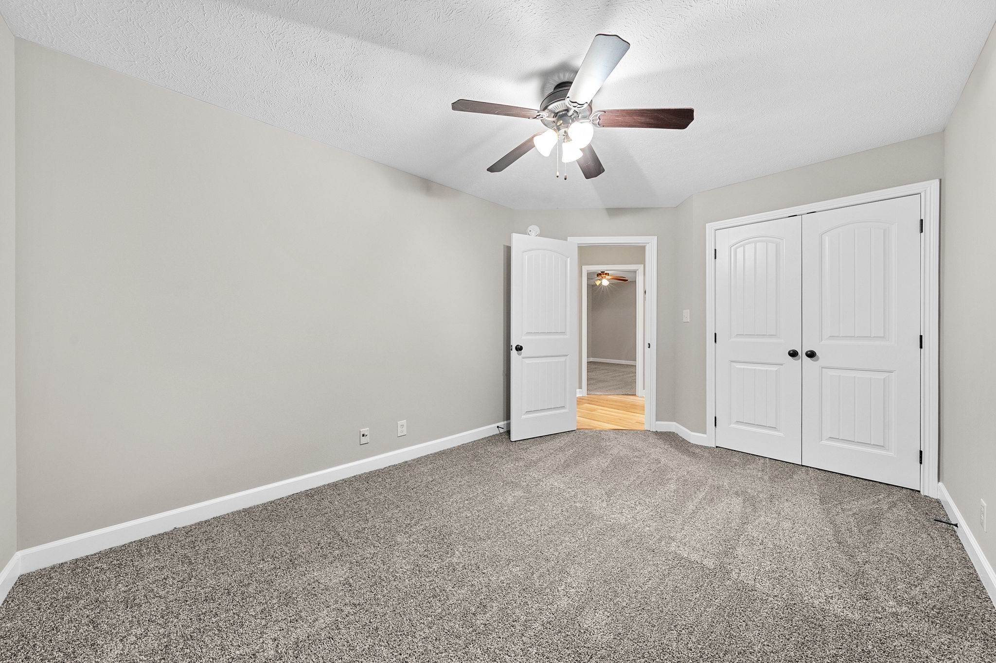 Clarksville, Tennessee 37040, United States, 4 Bedrooms Bedrooms, ,3 BathroomsBathrooms,Residential,Active,257007