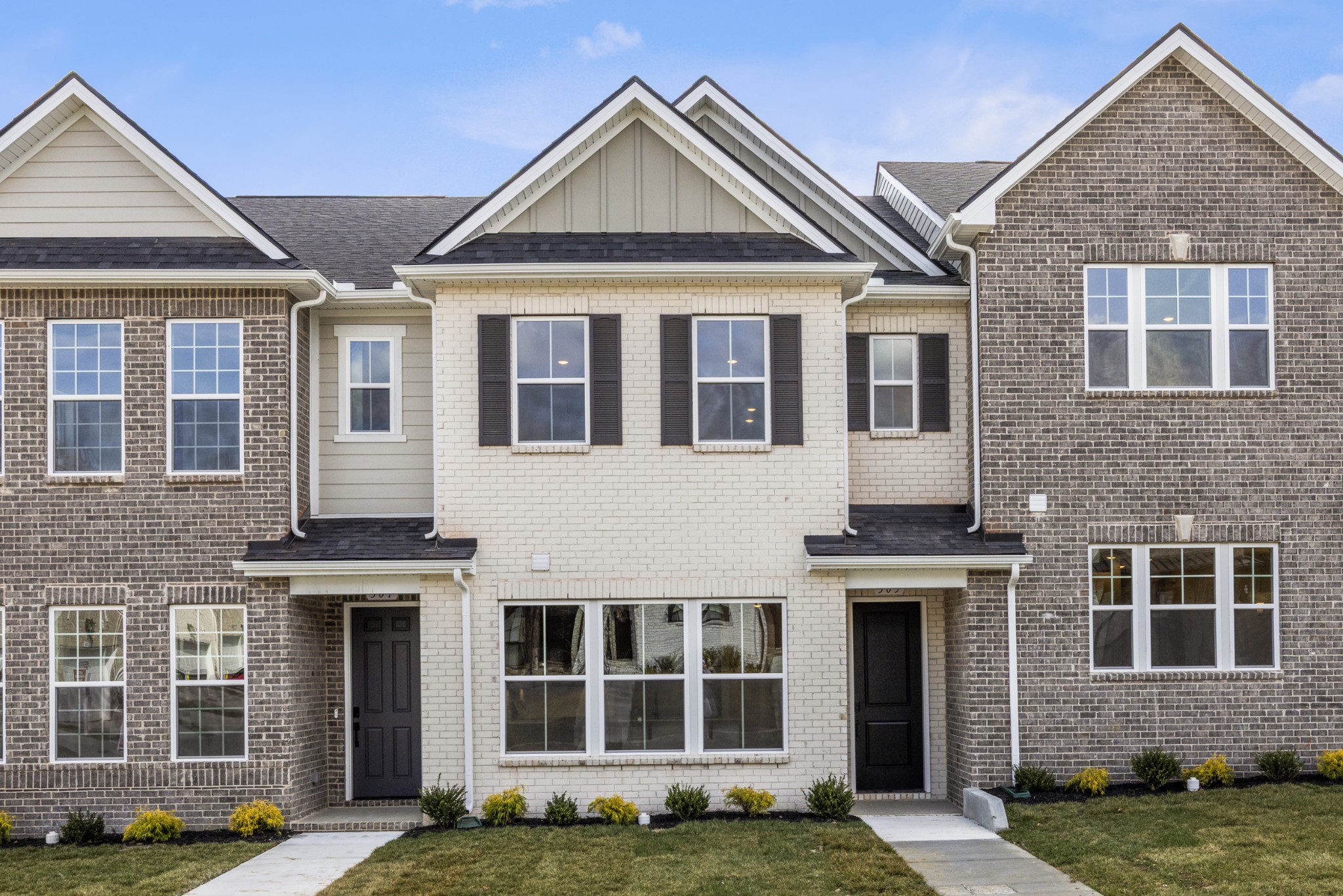 303 Lynwood Station Boulevard