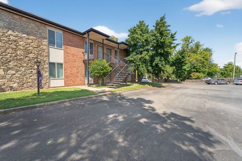 2601 Hillsboro Pike A11 Nashville TN 37212