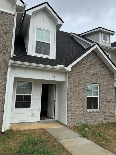 Photo of 213 Mountaindale Dr, Smyrna, TN 37167 (MLS # 3297834)
