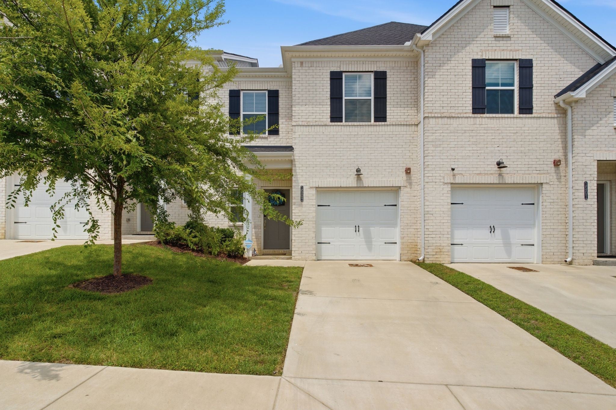 204 Douglas Bend Rd 1502