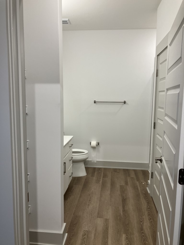 542 Southgate Ave 212