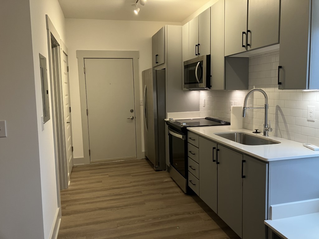 542 Southgate Ave 212