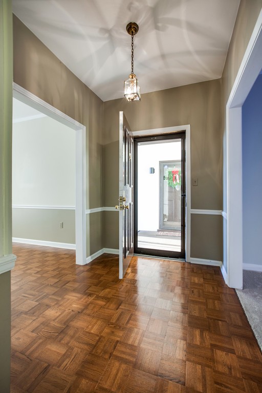 4505 Harding Pike 137