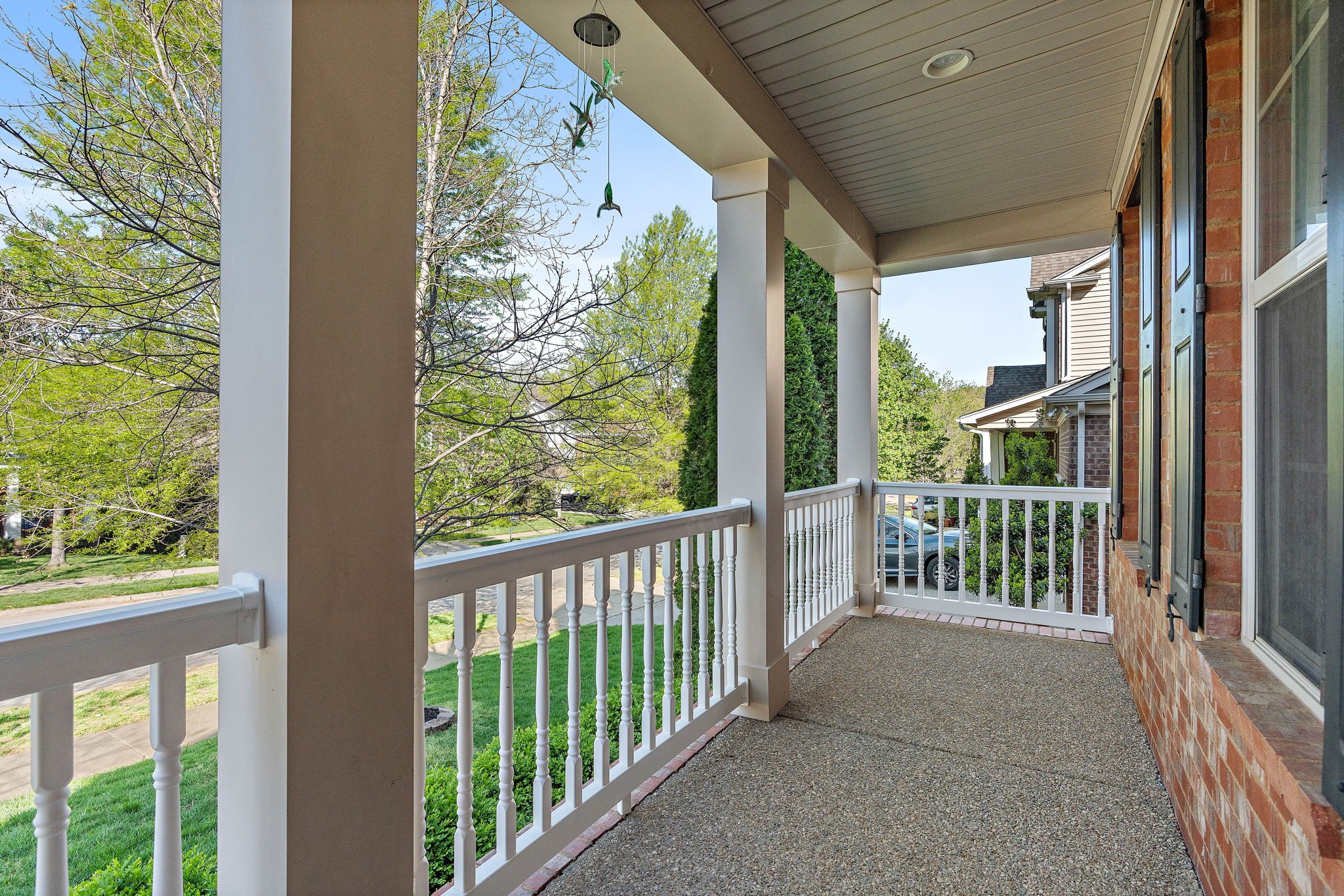 1228 Broadgate Dr