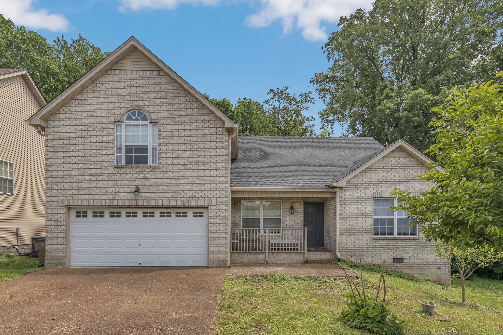 3205 Grace Crest Pt