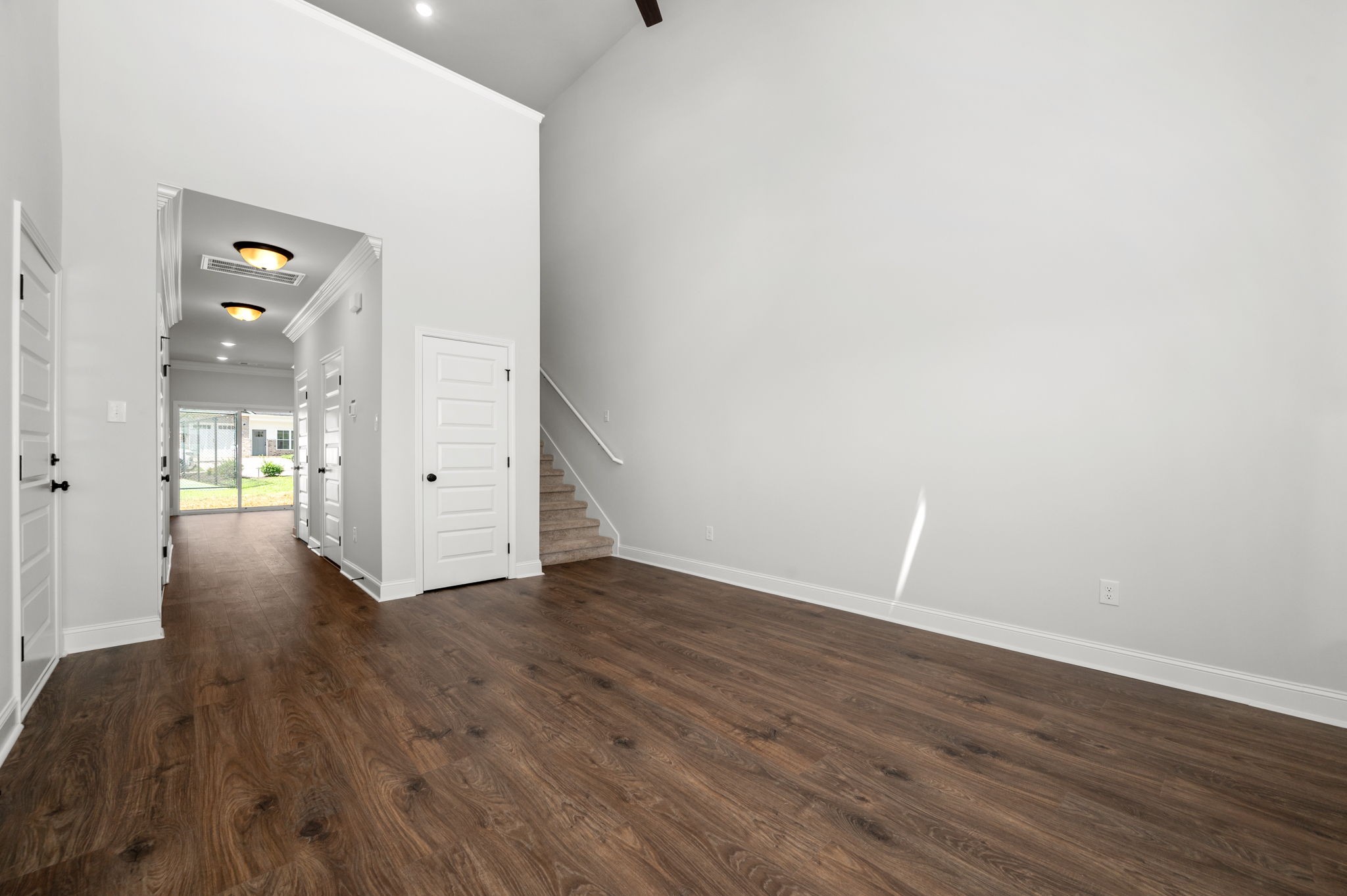 512 Rohan Drive