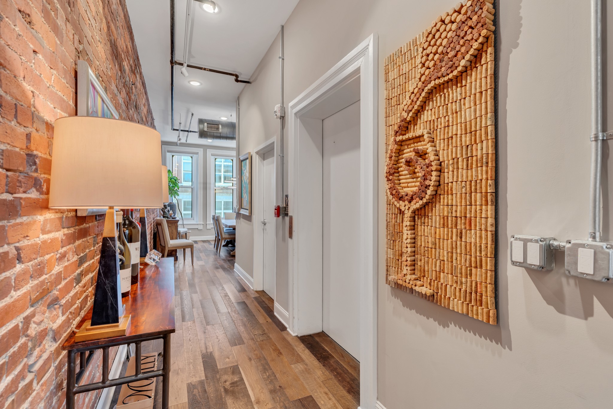 208 3rd Ave N 500