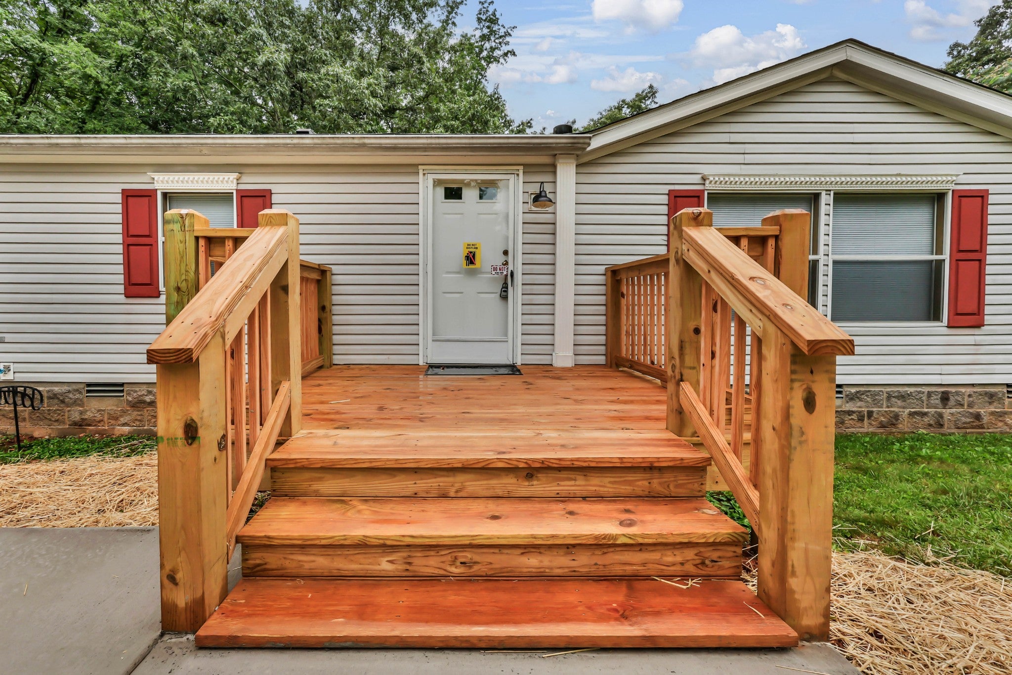 1252 West Rd