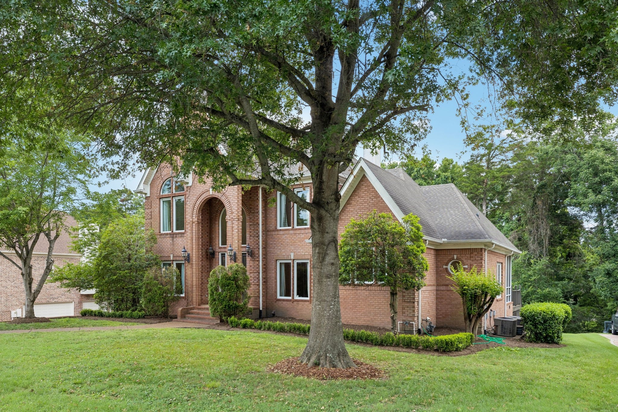 1413 Shannon Pl