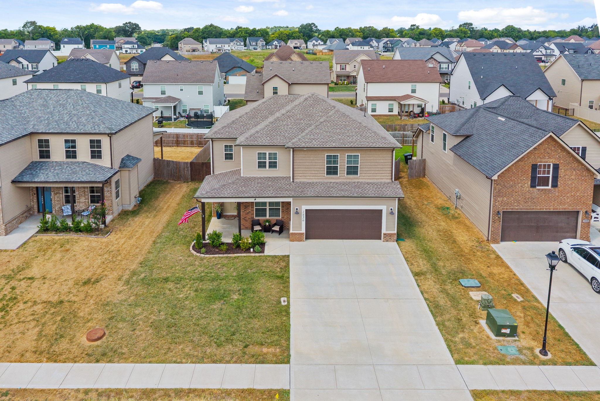 Clarksville, Tennessee 37040, United States, 4 Bedrooms Bedrooms, ,3 BathroomsBathrooms,Residential,Active,195494