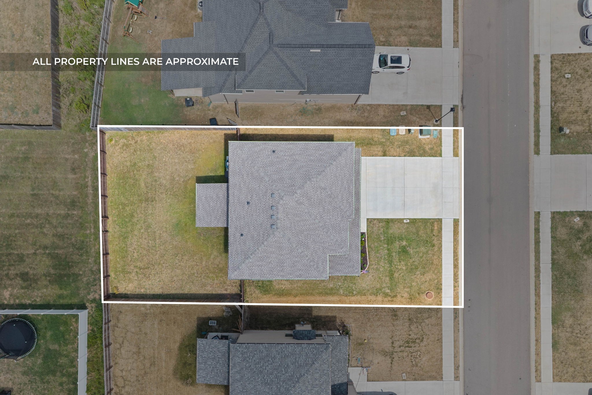 Clarksville, Tennessee 37040, United States, 4 Bedrooms Bedrooms, ,3 BathroomsBathrooms,Residential,Active,195494