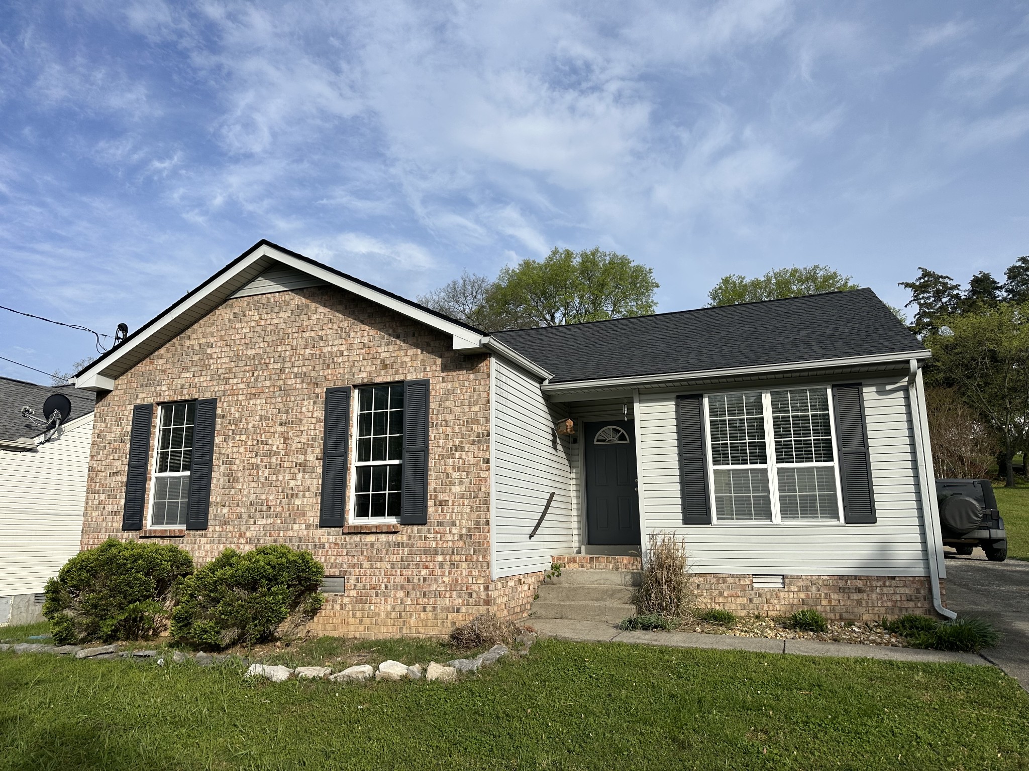 2753 Airwood Dr