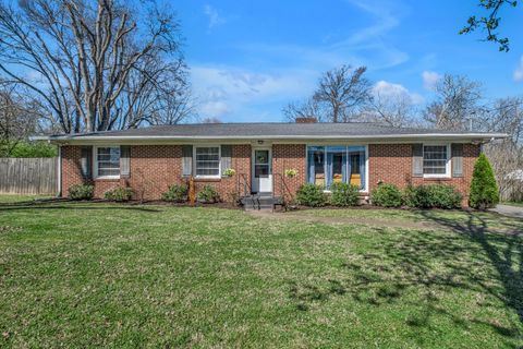 326 Walton Ln Madison TN 37115