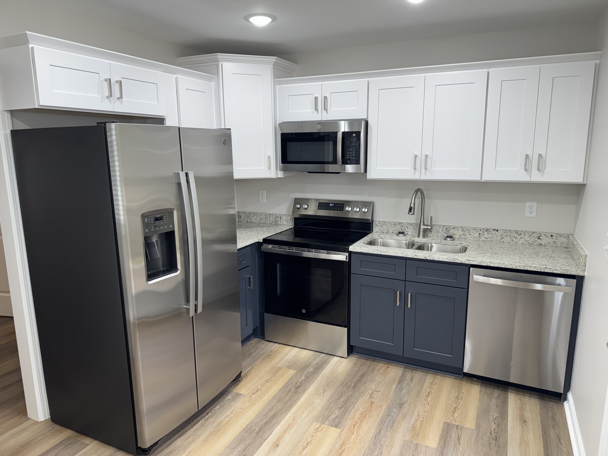 95 E Wyly St A, B, C, & D