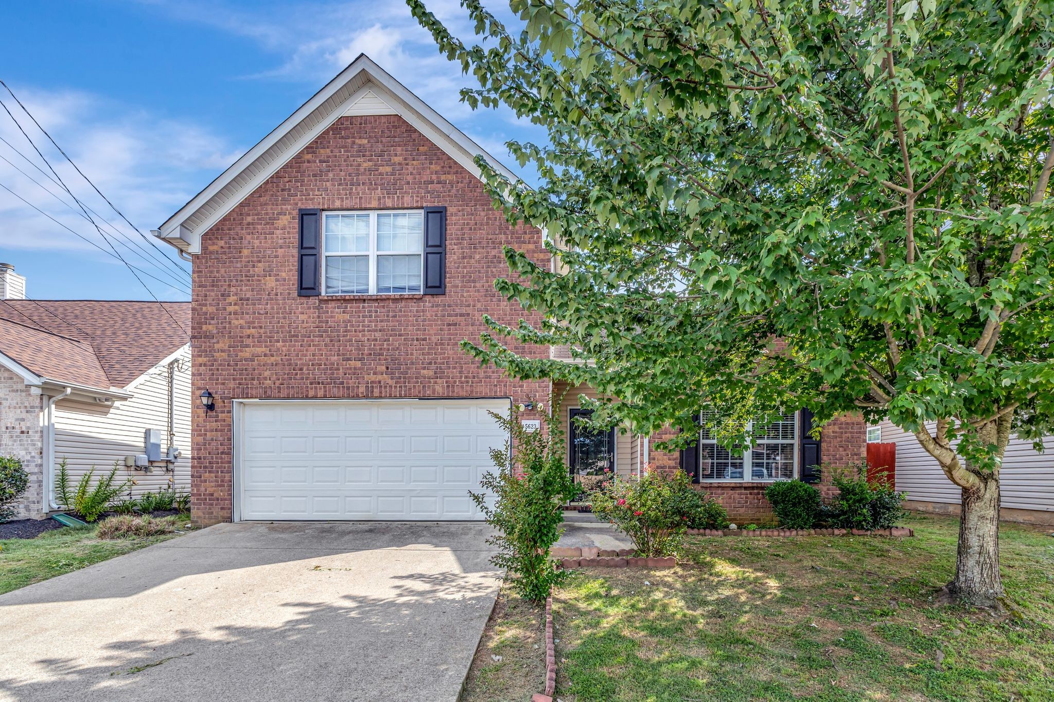 5623 Hickory Park Dr