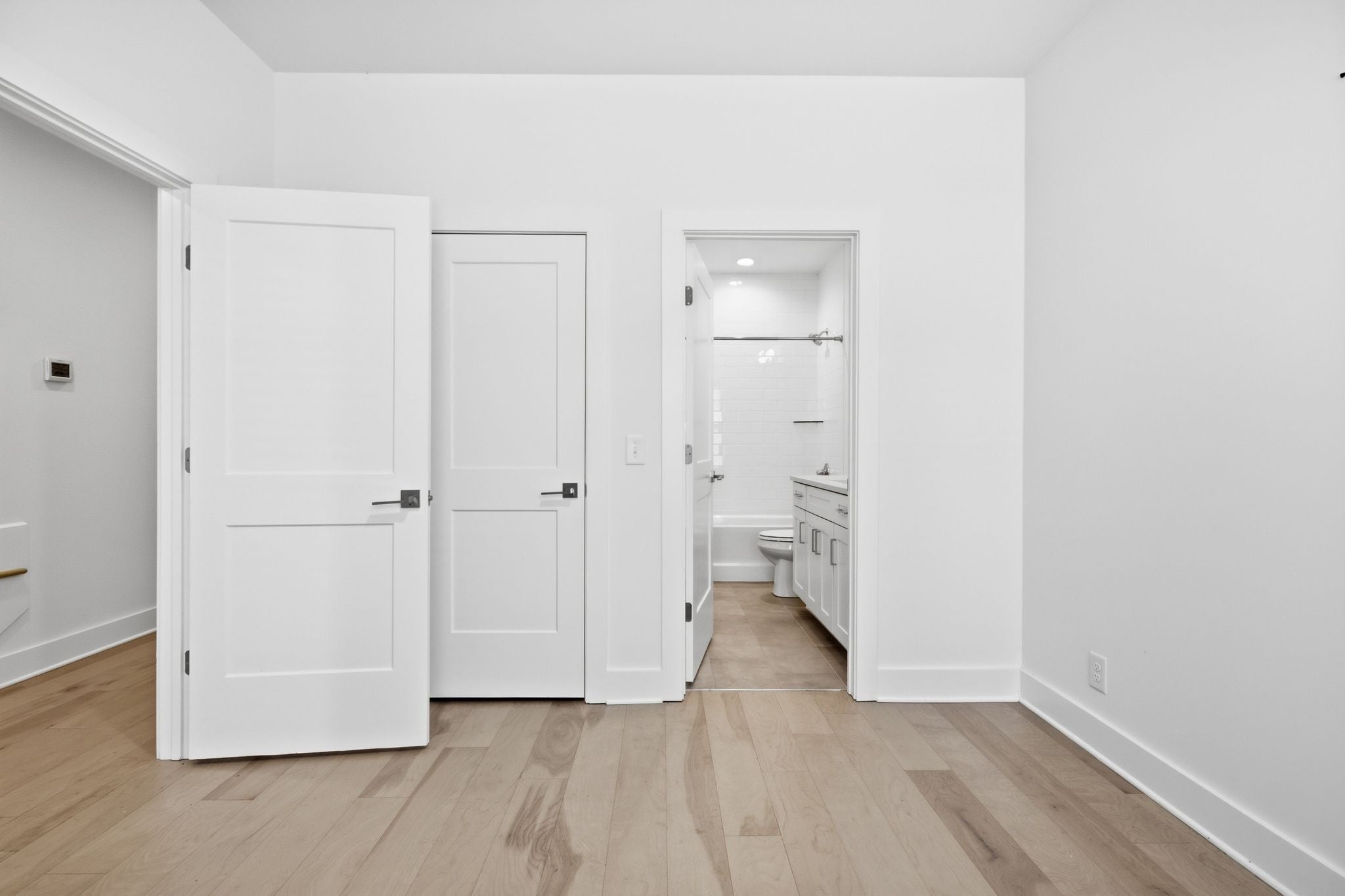 1011 44th Ave N 5