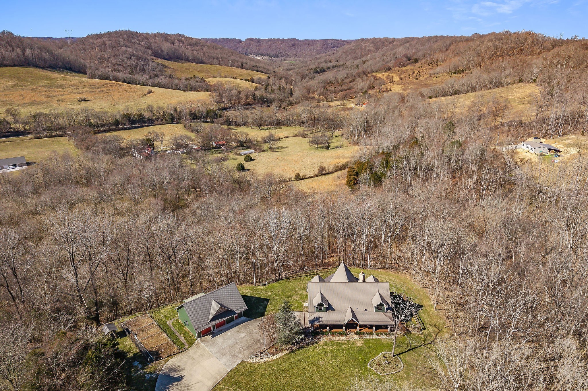 7775 Medley Amonette Rd