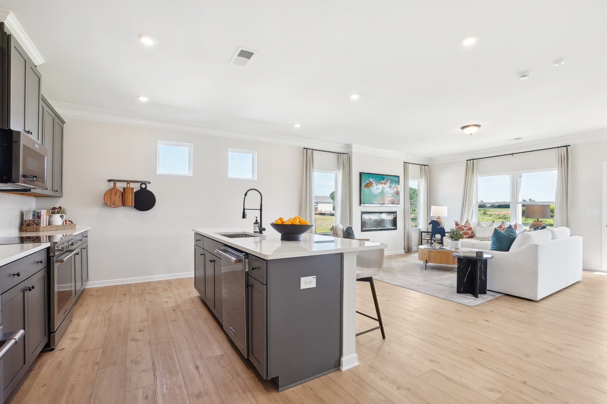 1401 English Oak Drive