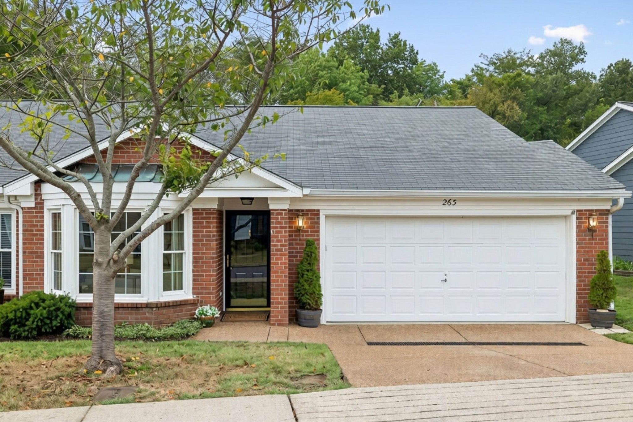 3-bed listing at 263 Cana Cir, Nashville