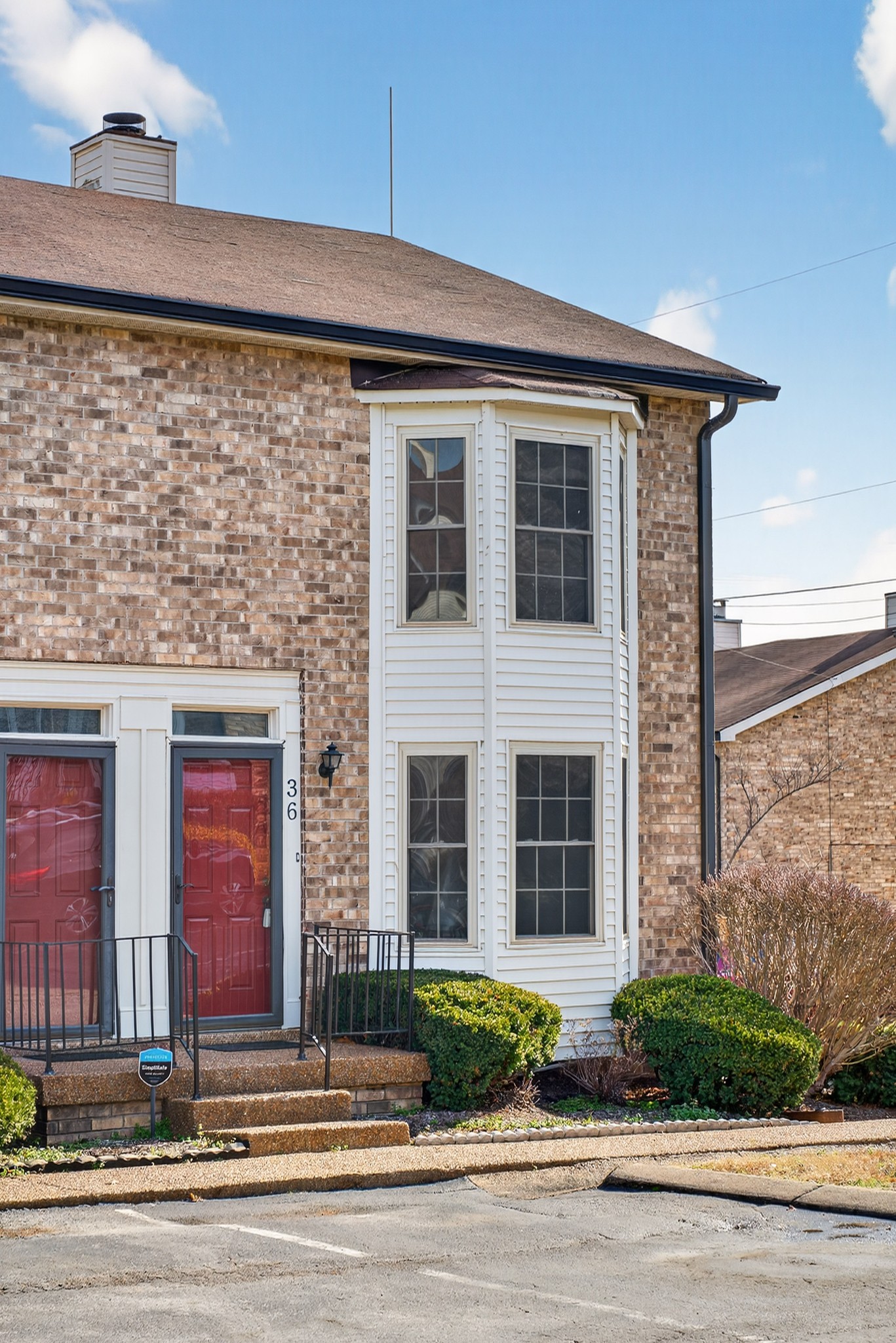 250 Sanders Ferry Rd 36