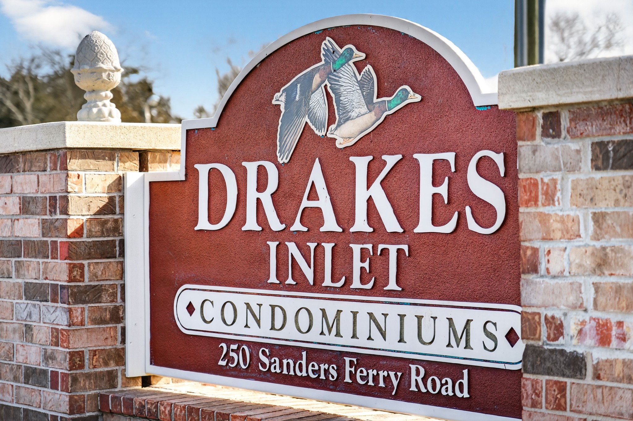 250 Sanders Ferry Rd 36